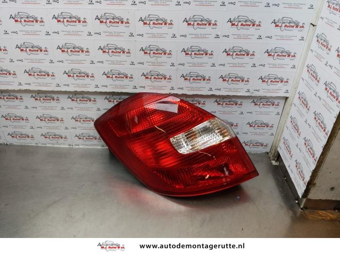 Gebruikte Achterlicht links Skoda Fabia O173308