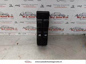 O173382 Gebruikte schakelblok ruiten Suzuki Swift