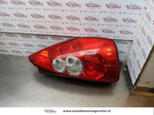 O173389 Gebruikte achterlicht rechts Mazda 5.