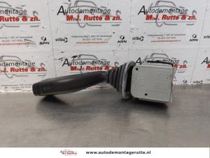 O173469 Gebruikte pinker schakelaar Opel Agila