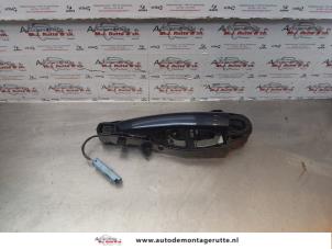 O173565 Gebruikte deurgreep 4deurs links-voor Peugeot 508