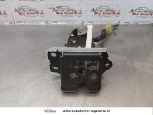 O173633 Gebruikte slotmechaniek achterklep Opel Agila