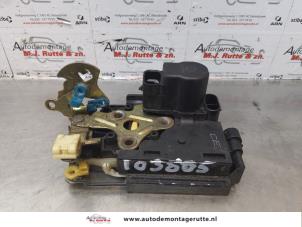 O173653 Gebruikte deurslot mechaniek 4deurs links-voor Chevrolet Kalos