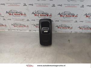 O173655 Gebruikte cabriodak bediening Peugeot 206