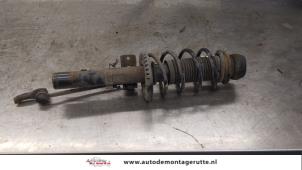 O173677 Gebruikte voorpoot rechts Skoda Fabia