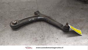O173682 Gebruikte triangel rechts-voor Ford KA