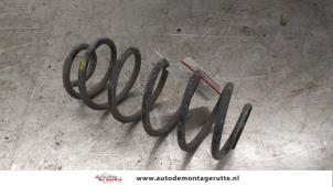 O173720 Gebruikte schroefveer achter Toyota Yaris