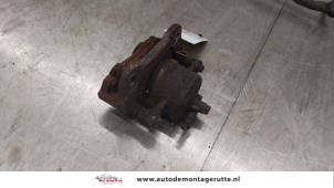 O173753 Gebruikte remklauw (tang) rechts-voor Nissan Pixo