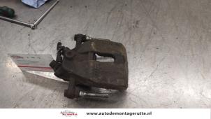 O173819 Gebruikte remklauw (tang) links-voor Suzuki Swift