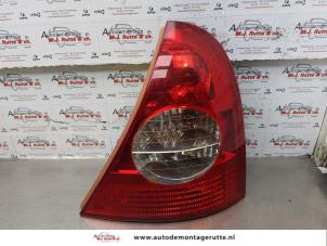 O173995 Gebruikte achterlicht rechts Renault Clio