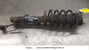 O174008 Gebruikte schokdemperpoot rechts-voor Mazda 2.