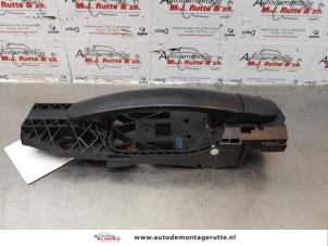 O174026 Gebruikte portiergreep 4deurs links-achter Volkswagen Polo