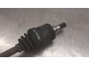 Gebruikte Aandrijfas links-voor Suzuki Swift O174037