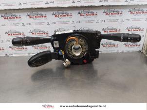 O174038 Gebruikte stuurkolomschakelaar Peugeot 208