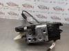 Gebruikte Slotmechaniek Portier 4Deurs links-voor Peugeot 208 O174039
