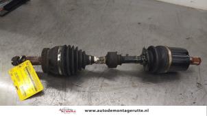 O174131 Gebruikte aandrijfas links-voor Hyundai Santafe