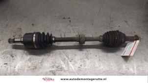 O174169 Gebruikte homokineetas links-voor Mazda 2.