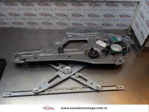 O174184 Gebruikte ruitmechaniek 4deurs links-voor Hyundai Santafe