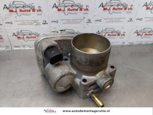 O174191 Gebruikte gasklephuis Renault Megane