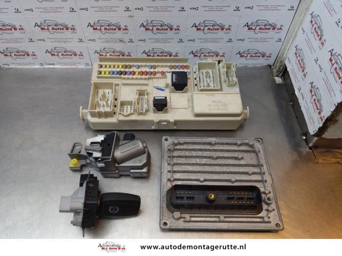 Gebruikte Contactslot + computer Volvo C30 O174224