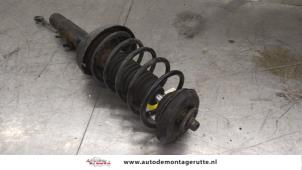 O174336 Gebruikte schokdemperpoot rechts-voor Citroen C3
