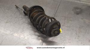 O174337 Gebruikte schokdemperpoot links-voor Citroen C3