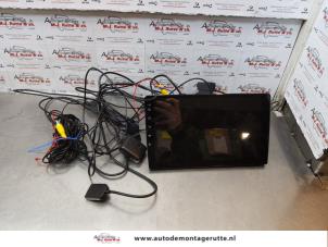 O174527 Gebruikte display interieur Peugeot 307