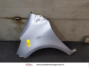 O174543 Gebruikte voorscherm links Renault Clio
