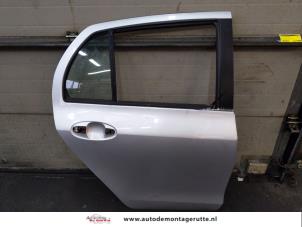 O174545 Gebruikte portier 4deurs rechts-achter Renault Clio