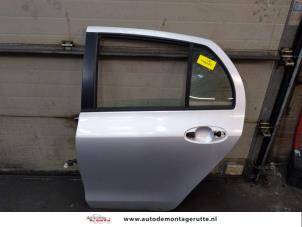 O174546 Gebruikte portier 4deurs links-achter Renault Clio
