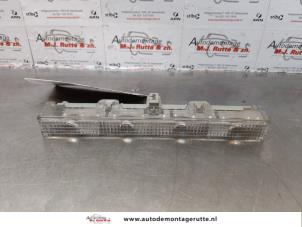 O174564 Gebruikte extra remlicht midden Toyota Yaris