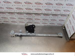 O174592 Gebruikte ruitmechaniek 2deurs links-voor Fiat Ducato