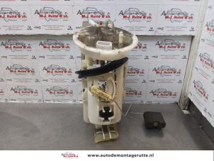 O174671 Gebruikte tank element pomp BMW 3-Serie