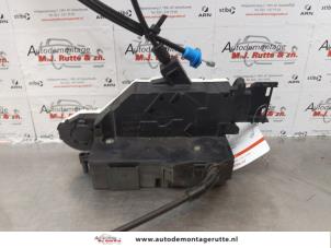 O174710 Gebruikte portierslot mechaniek 4deurs rechts-voor Citroen C4 Picasso