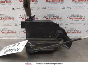 O174723 Gebruikte slotmechaniek portier 4deurs links-voor Citroen C4 Picasso