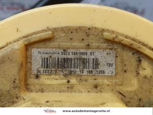 Tank element Pomp van een Citroën C4 Picasso (3D/3E) 1.6 e-Hdi, BlueHDi 115 2013