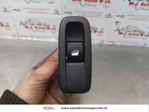 O174752 Gebruikte ruit schakelaar elektrisch Citroen C4 Picasso