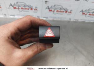O174757 Gebruikte schakelaar paniekverlichting Citroen C4 Picasso