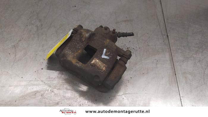 Gebruikte Remklauw (Tang) links-voor Citroen C4 O174789