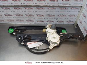 O174809 Gebruikte ruitmechaniek 4deurs links-voor BMW 3-Serie