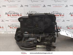 O174813 Gebruikte portierslot mechaniek 4deurs rechts-achter BMW 3-Serie