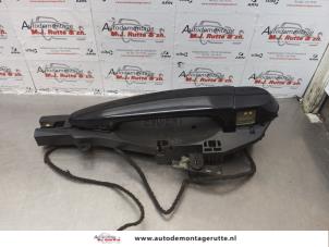 O174814 Gebruikte deurgreep 4deurs links-achter BMW 3-Serie