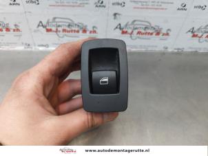 O174823 Gebruikte raam schakelaar elektrisch BMW 3-Serie