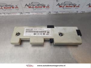 O174826 Gebruikte antenne versterker BMW 3-Serie