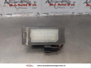 O174839 Gebruikte kenteken verlichting BMW 3-Serie
