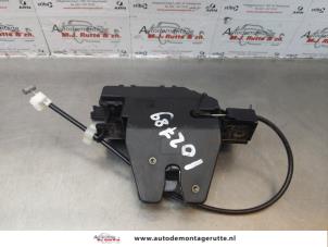 O174862 Gebruikte achterklep slotmechaniek BMW 3-Serie