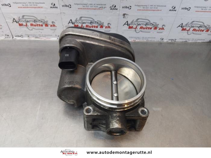 Gebruikte Gasklephuis BMW 3-Serie O174873