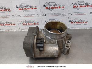 O174968 Gebruikte gasklephuis Saab 9-3