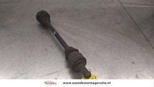 O175016 Gebruikte aandrijfas links-achter BMW 1-Serie