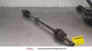 O175026 Gebruikte homokineetas rechts-voor Kia Rio